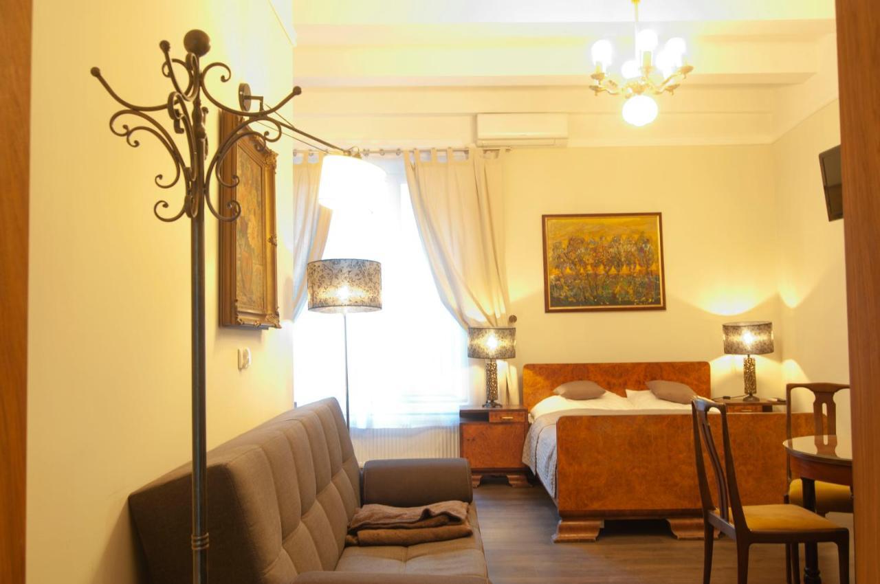 Apartamenty Pod Sloncem - Old City Краків Екстер'єр фото